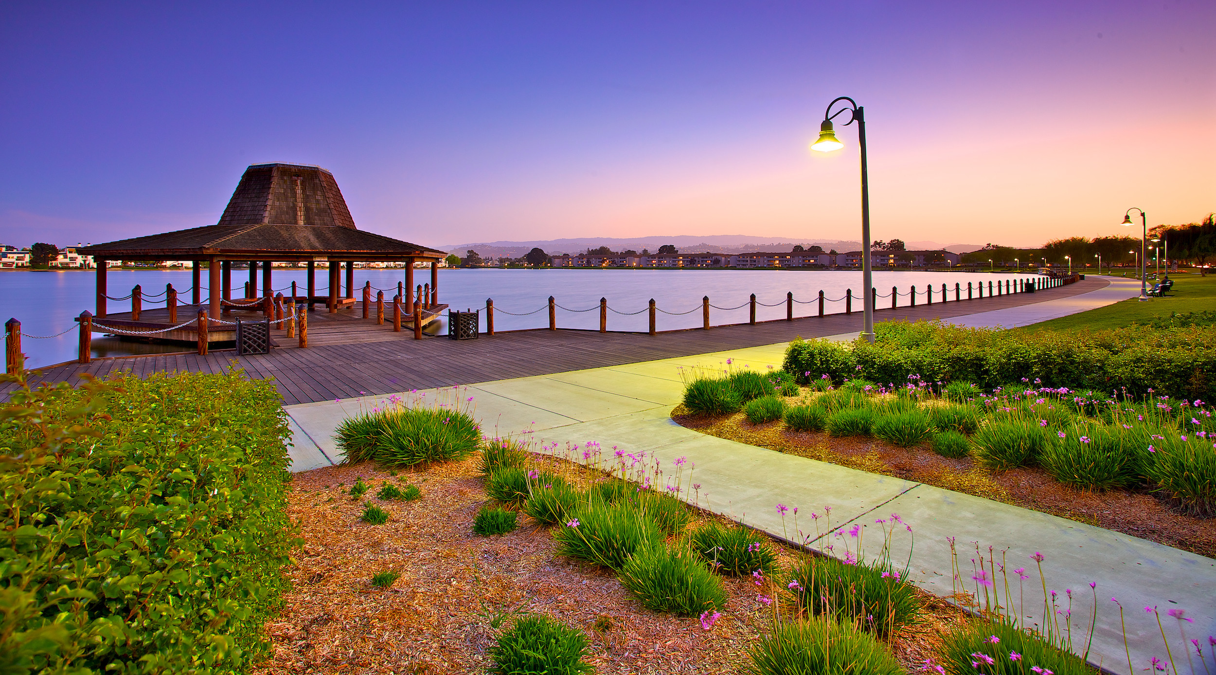 Foster City roofed water front deck